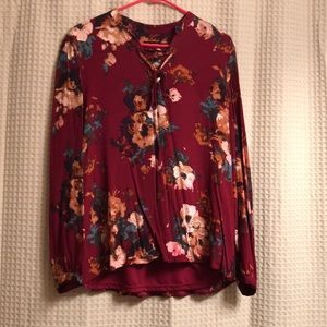 Blu pepper floral top